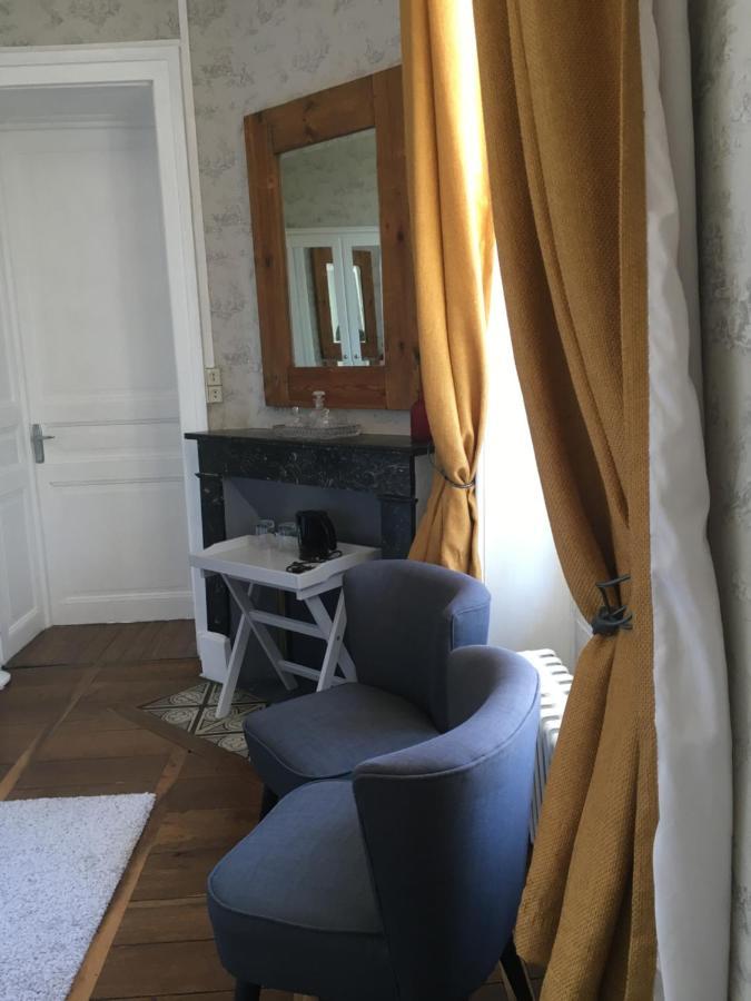 Manoir De L'Epine Bed & Breakfast Saint-Severin Luaran gambar