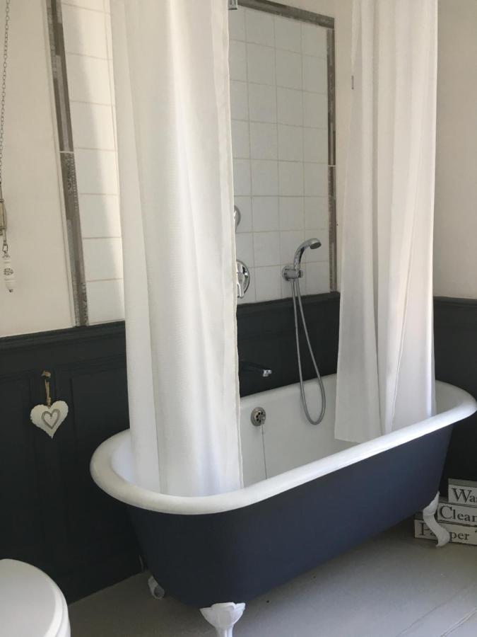Manoir De L'Epine Bed & Breakfast Saint-Severin Luaran gambar